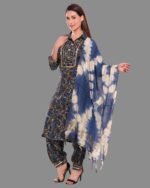 Women Floral Print Straight Kurta Suit Set - Image 3